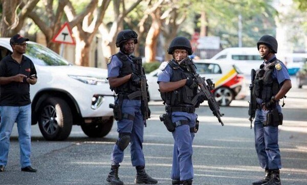 11 pupils die in South Africa road crash